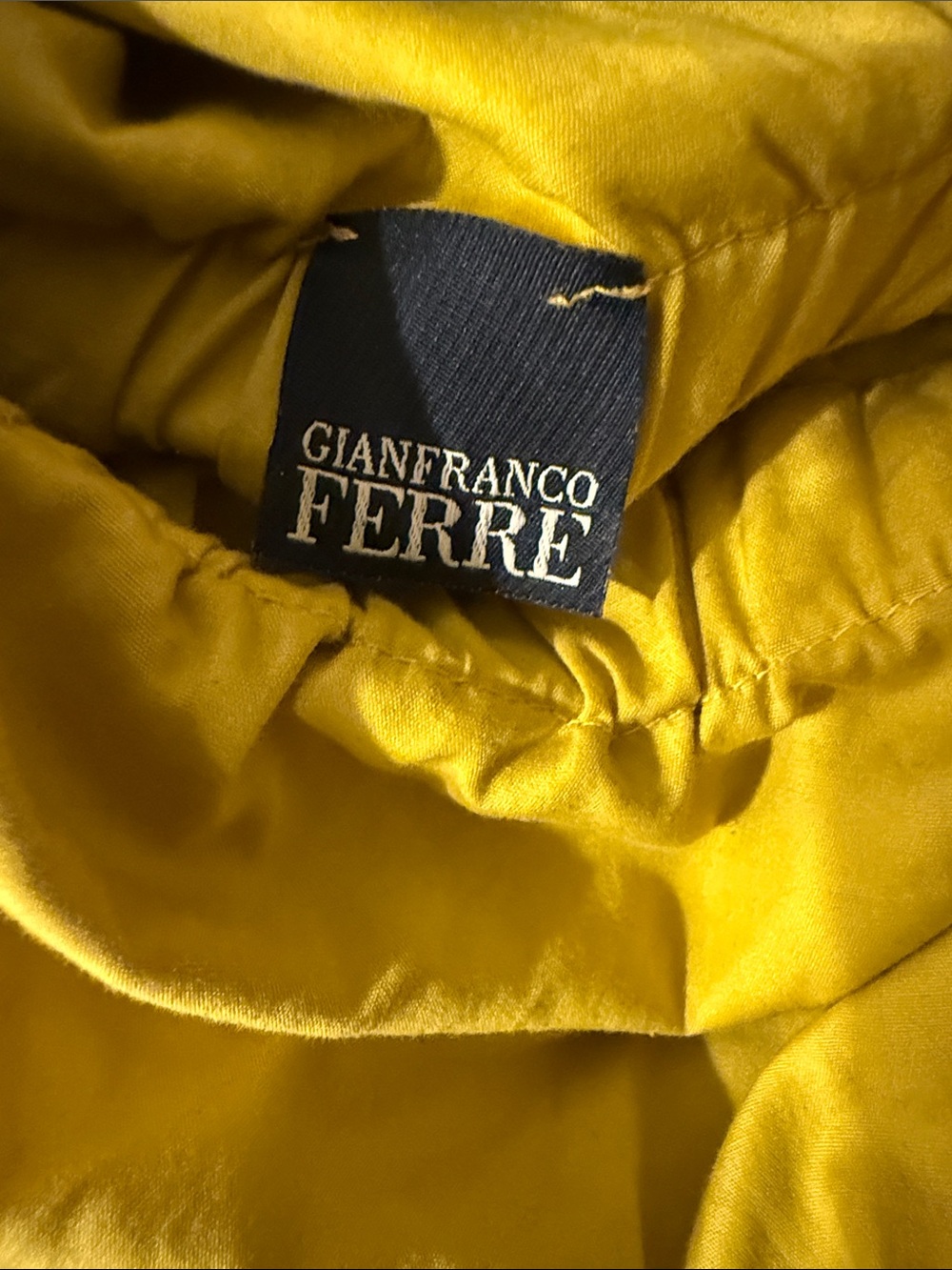 Gianfranco Ferré Women's Bright gold dress size 6 - Picture 1 of 5